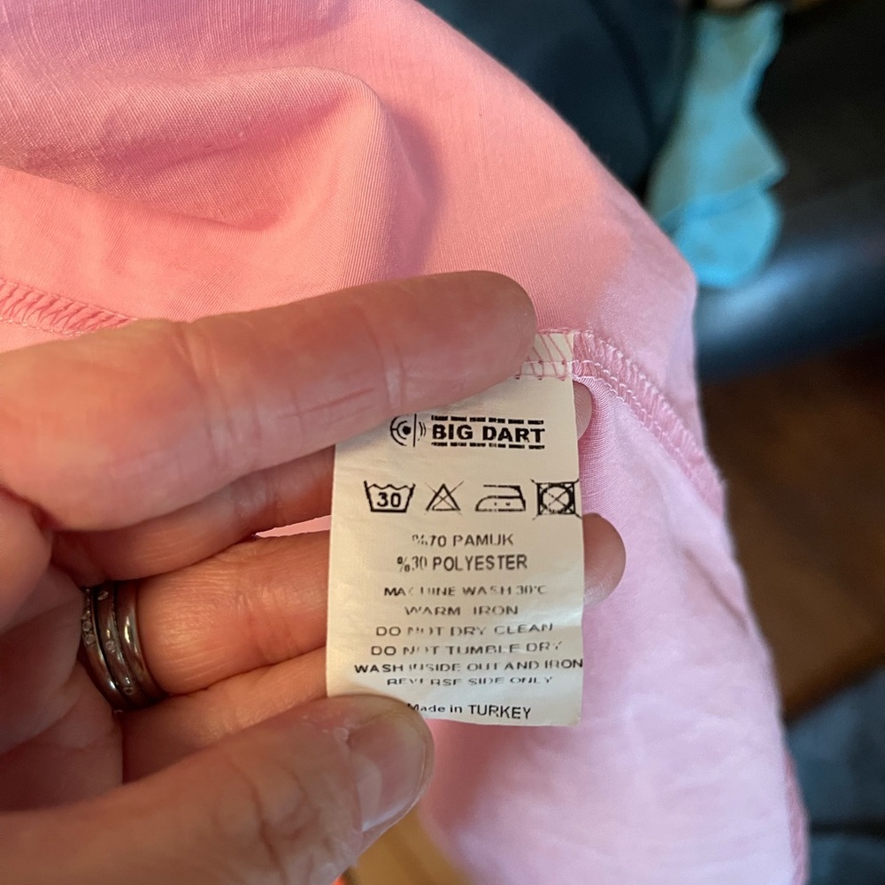 Pink blouse - Picture 5 of 5